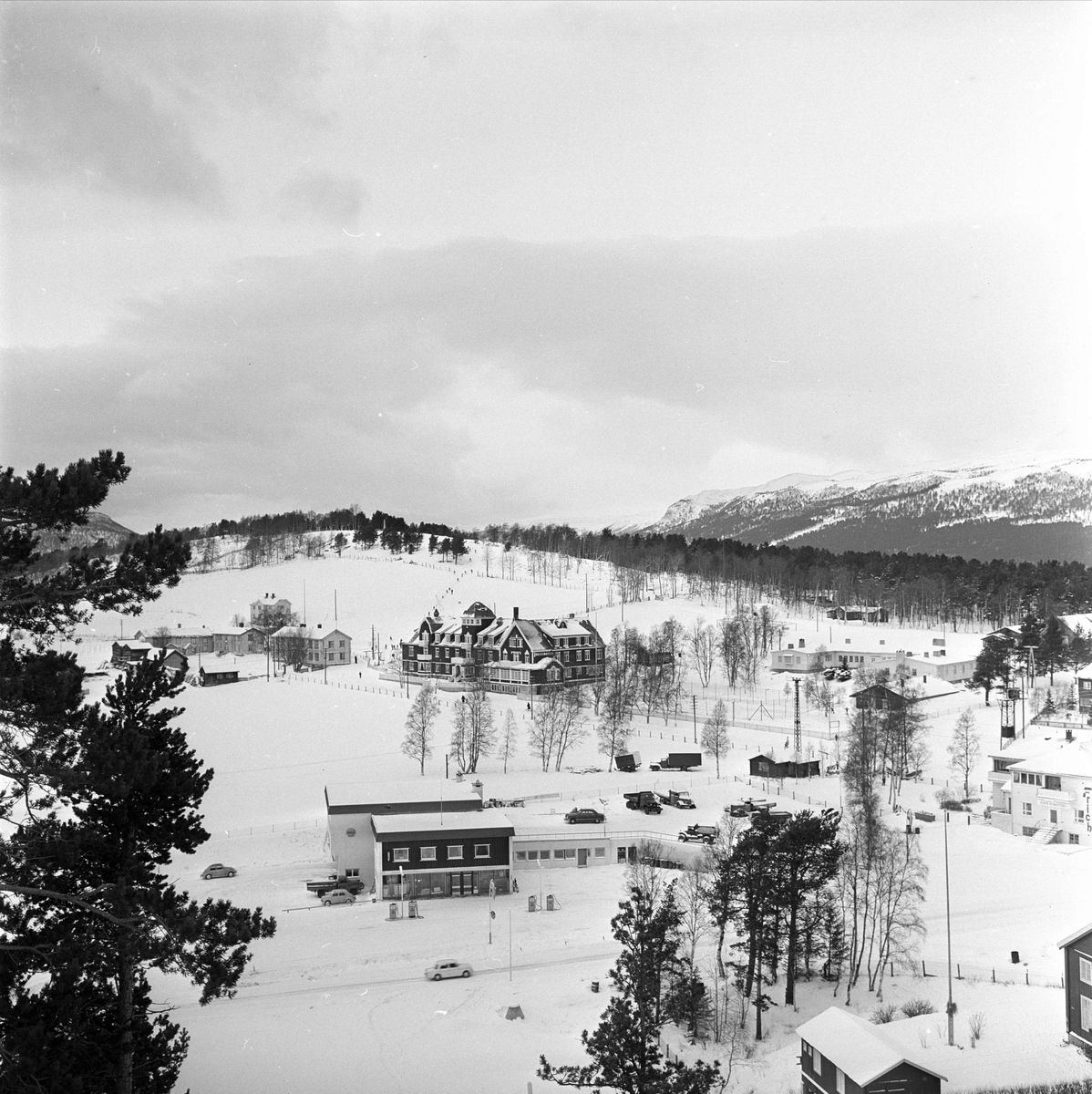 Dombås turisthotell, Dovre, januar 1963.