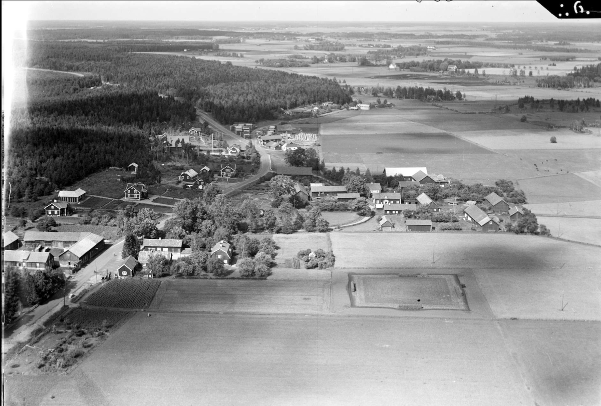 Flygfoto över Läby, Läby socken, Uppland 1936