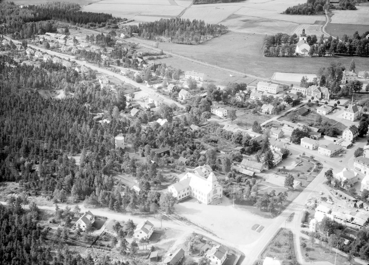 Flygfoto över Tärnsjö, Nora socken, Uppland 1963