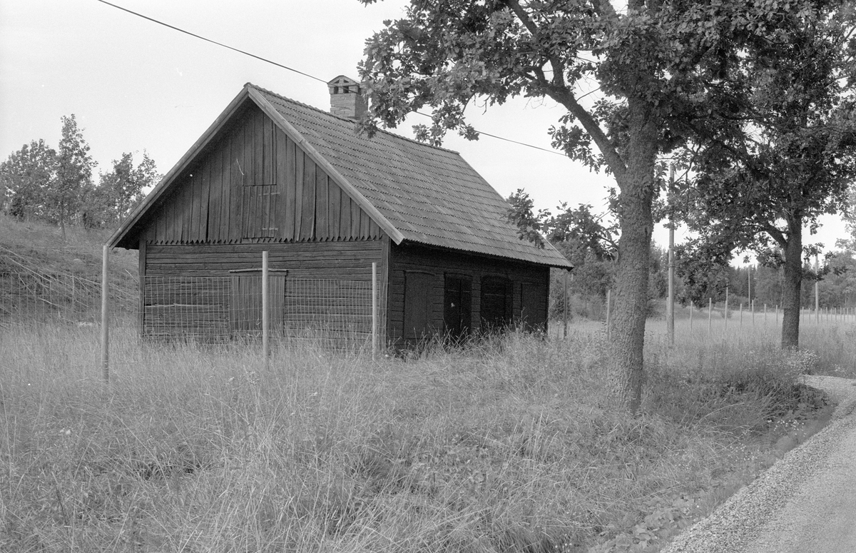 Smedja, Kiplingeberg 1:1 med flera fastigheter, Bälinge socken Uppland 1983
