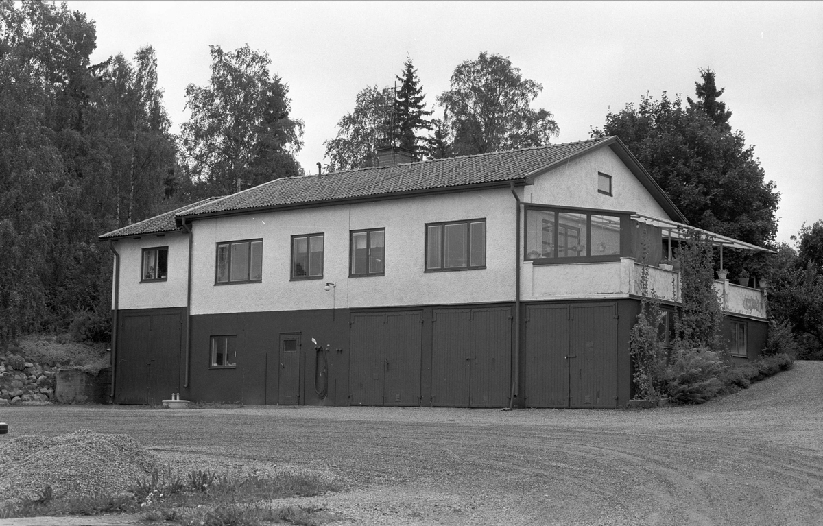 Bostadshus, Liseberg, Hov, Rasbo socken, Uppland 1982