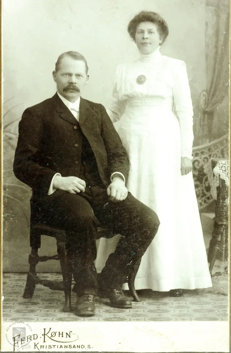 Brudebilde av John og Anna Seland. Grindheim Audnedal.