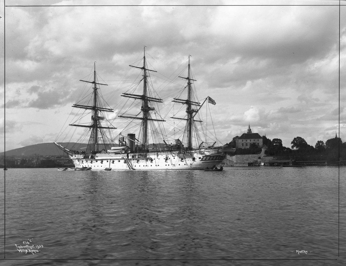 Moltke (b. 1877, Danzig), tysk kadettskip