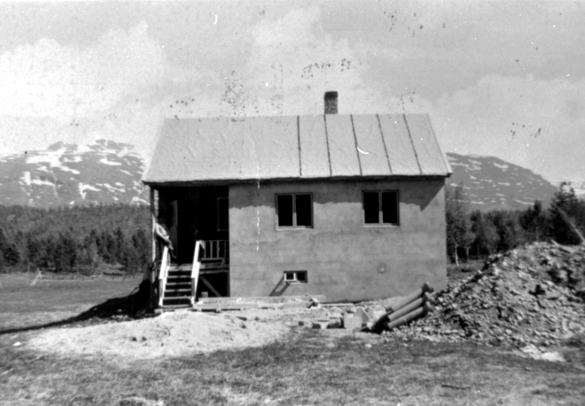 Øvre Bergskog, hus under bygging ca. 1959.