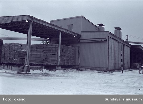 Svedjeholmens sågverk, kombiverk, tork, sortering, takstolsverkstad m.m.