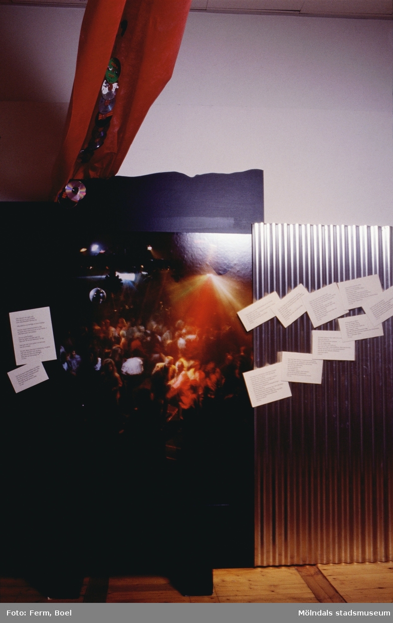 Utställningen "Från näckens polska till rockens roll" på Mölndals museum, Norra Forsåkersgatan 19 i Mölndal. Den pågick från 1 december 1990 till 31 december 1991.