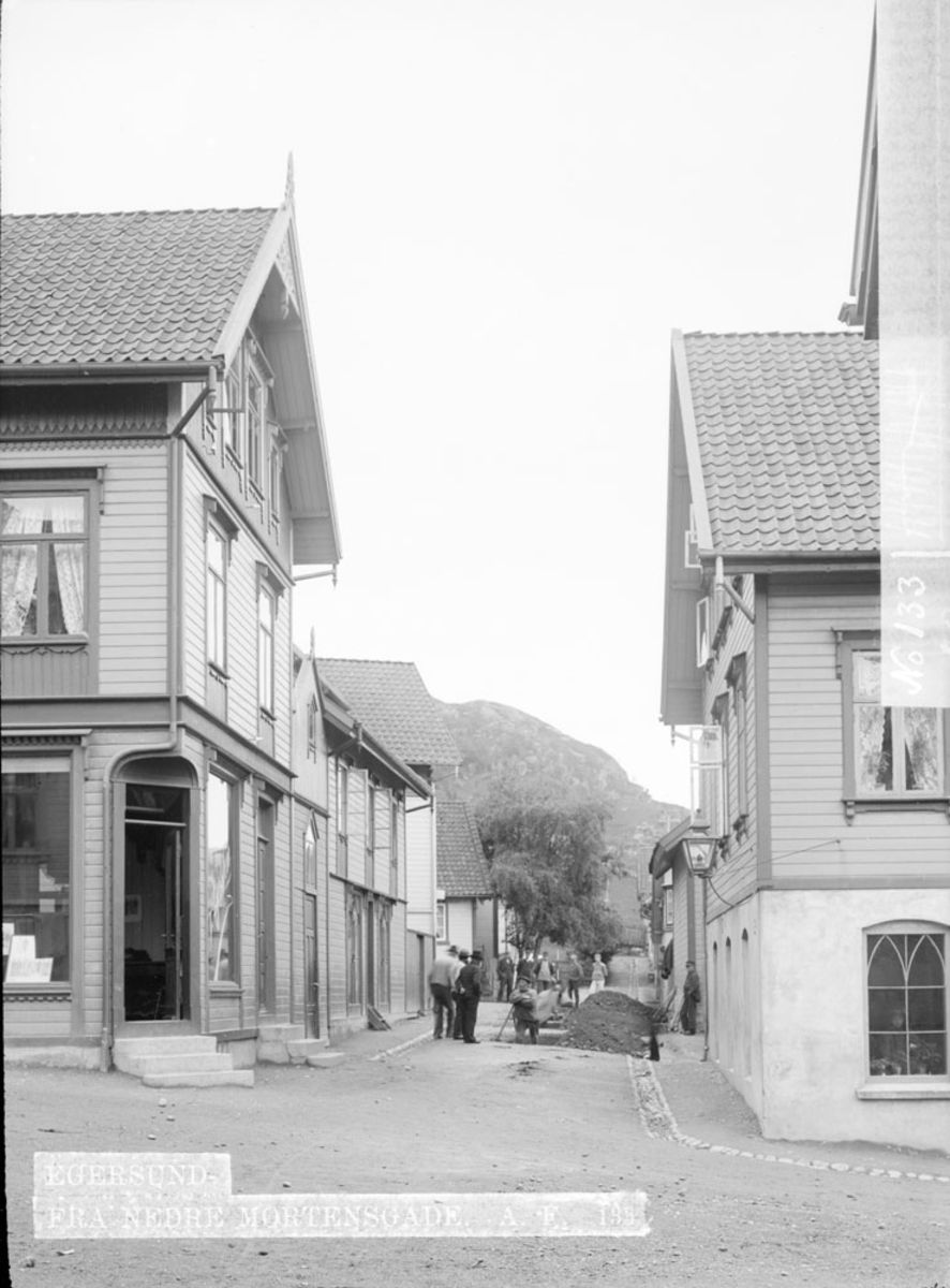 Peder Clausens gate, krysset med Johan Feyers gate