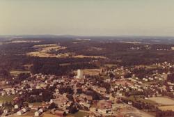 oversiktsbilde, tettsted, skråfoto,