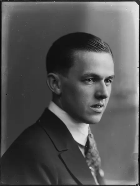 Portrett av ukjent mann.