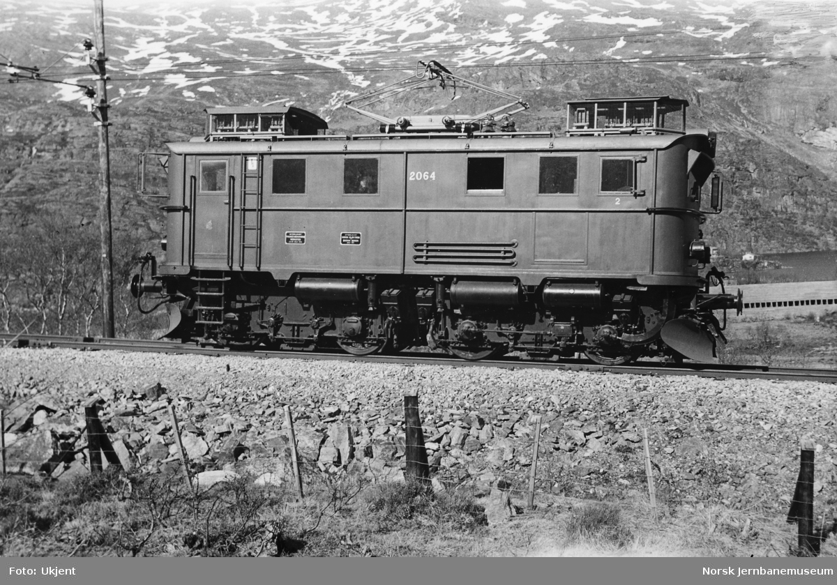 Elektrisk lokomotiv El 9 nr. 2064 på Flåmsbana