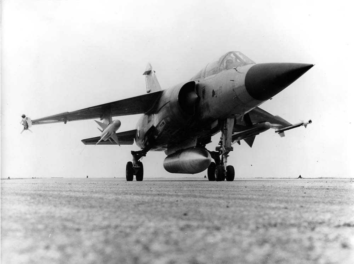 Ett fly på bakken, Mirage F1.