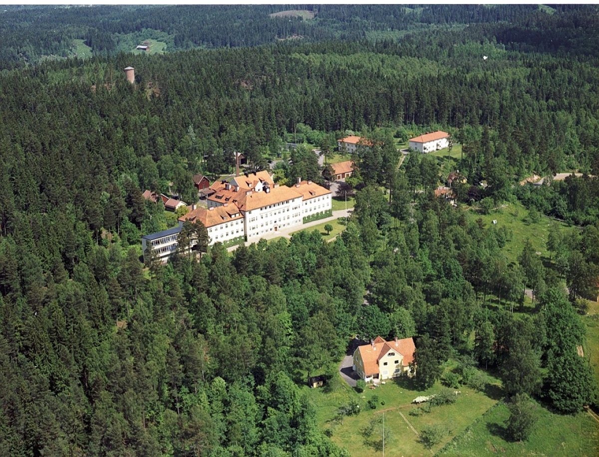Sjö-Gunnarsbo Sanatorium  Åsunden