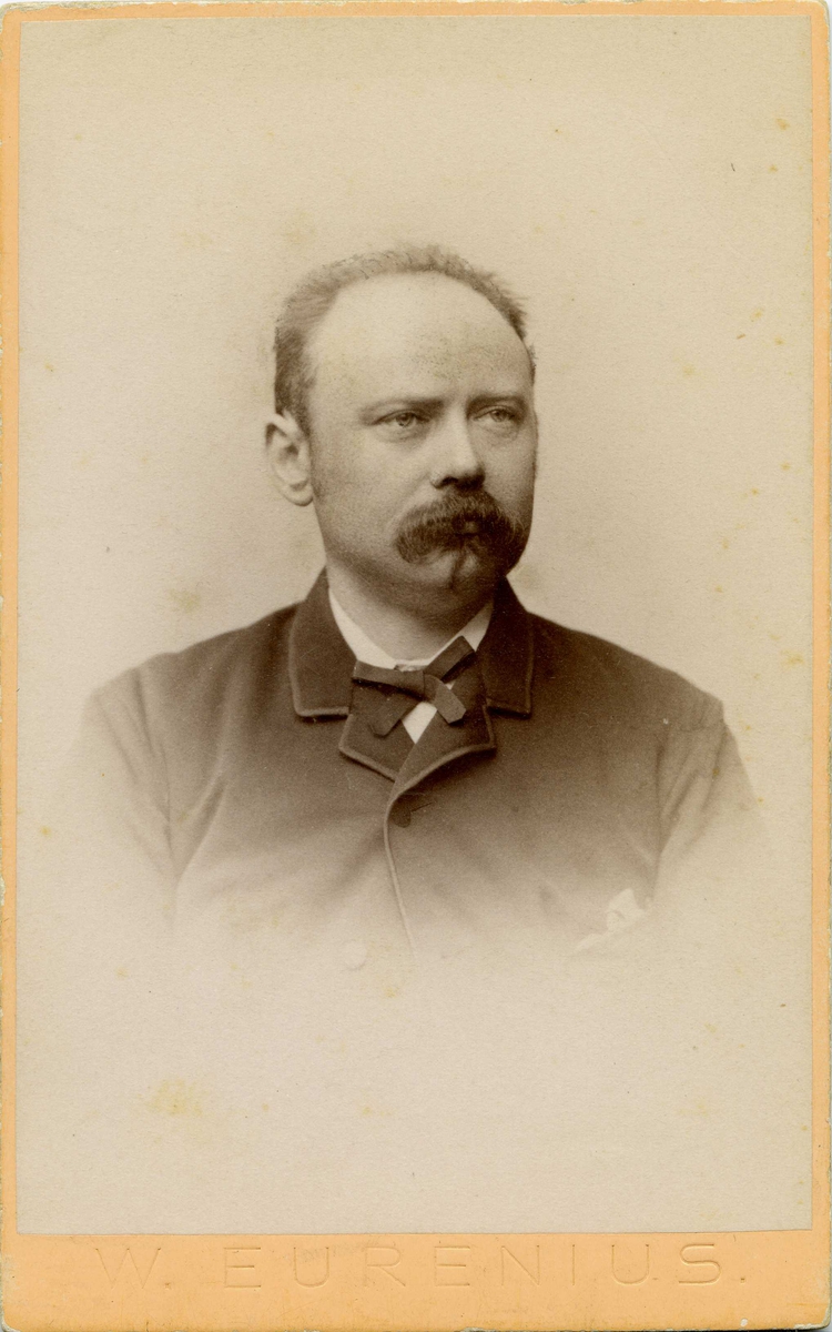 Portrett -Alexander Olsen. 30/12 1850 - 13/9 1897.