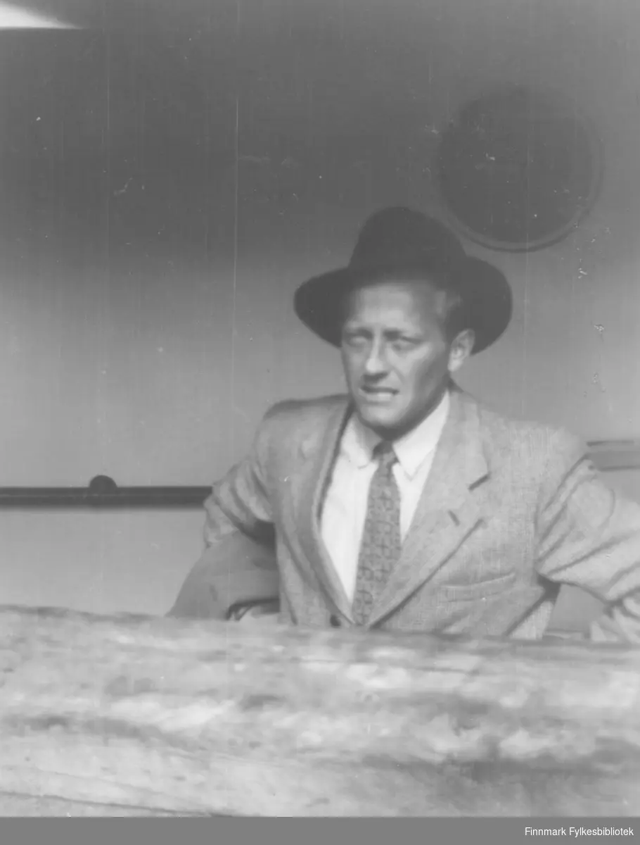 Fritz Ebeltoft ombord på hurtigruta, ca. 1949-1950