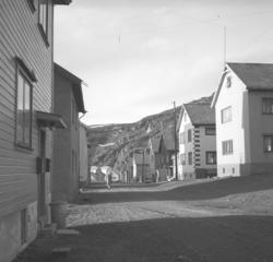 Moreneveien i Hammerfest. Huset til venstre nærmest kameraet