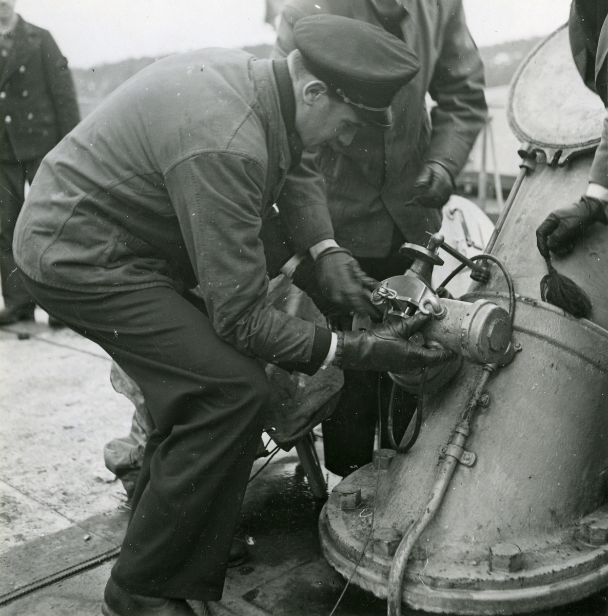 Sjunkbomber, den 5 febr. 1943.