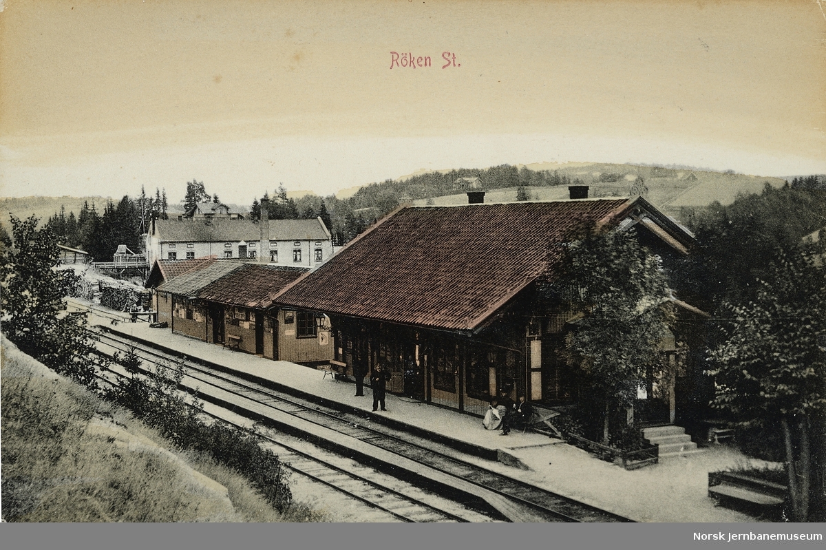 Postkort av Røyken stasjon