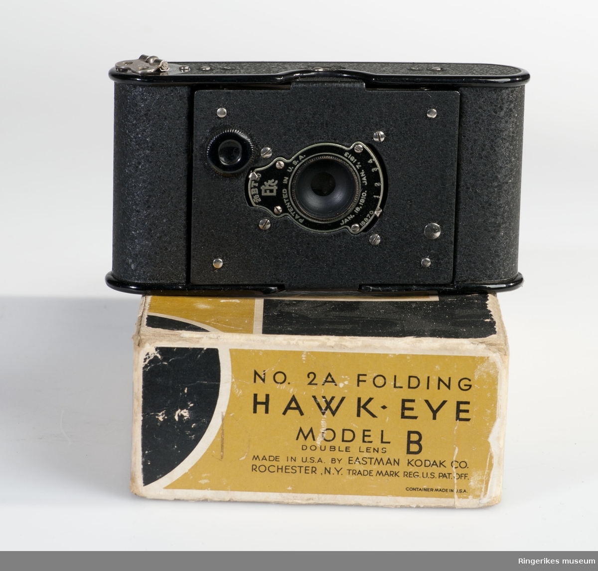 Kodak Folding No 2 Folding Hawk-eye
Eastman Kodak Co
1930 - 1933