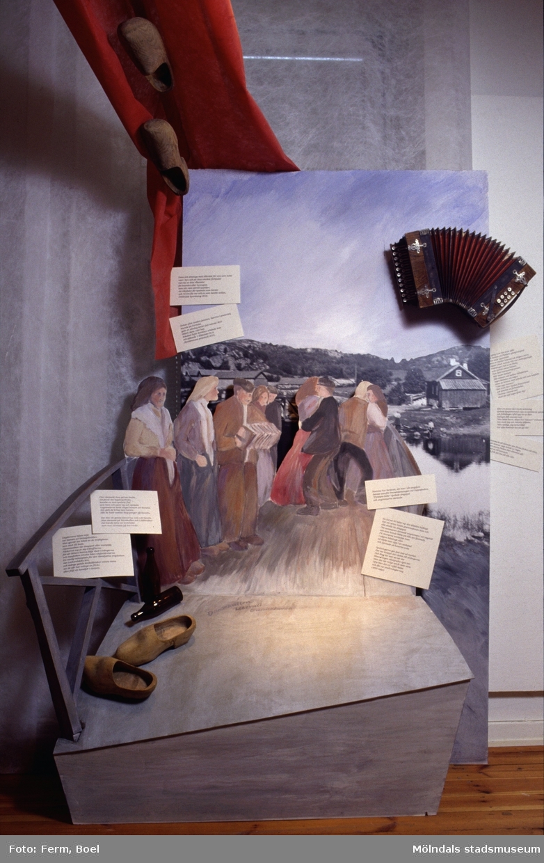 Utställningen "Från näckens polska till rockens roll" på Mölndals museum, Norra Forsåkersgatan 19 i Mölndal. Den pågick från 1 december 1990 till 31 december 1991.