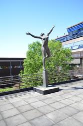 (uten tittel) [Skulptur - Metallarbeid (bronse)]