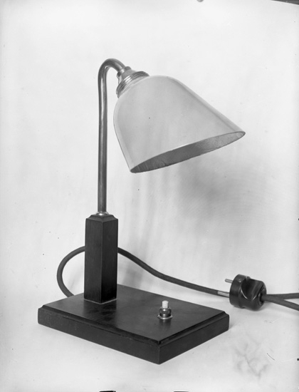 Text till bilden: "Bordslampa".