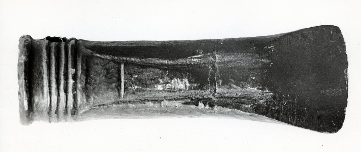 Bronsecelt fra Bø i Ulnes, Nord-Aurdal