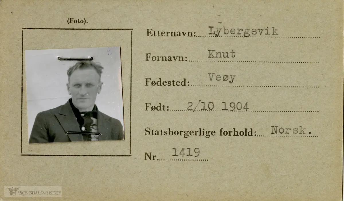 "Knut Lysbergsvik, Veøy" "Nr 1419"