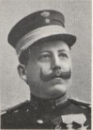 Norsk vernepliktig sekondløytnant som tok tjeneste i Fristaten Kongo og Belgisk Kongo i fire perioder fra 1896 til 1911