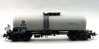 Modell i skala 1:87 av grå tankvagn 21 80 076 5 353-6, VTG Ferry Wagon

Modell/Fabrikat/typ: Ho