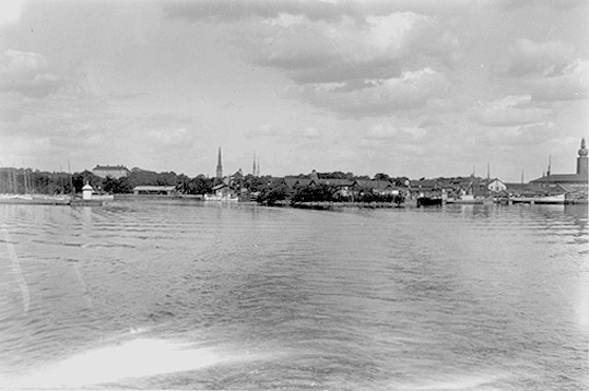 Vy över staden från Elbafärjan, Västerås.