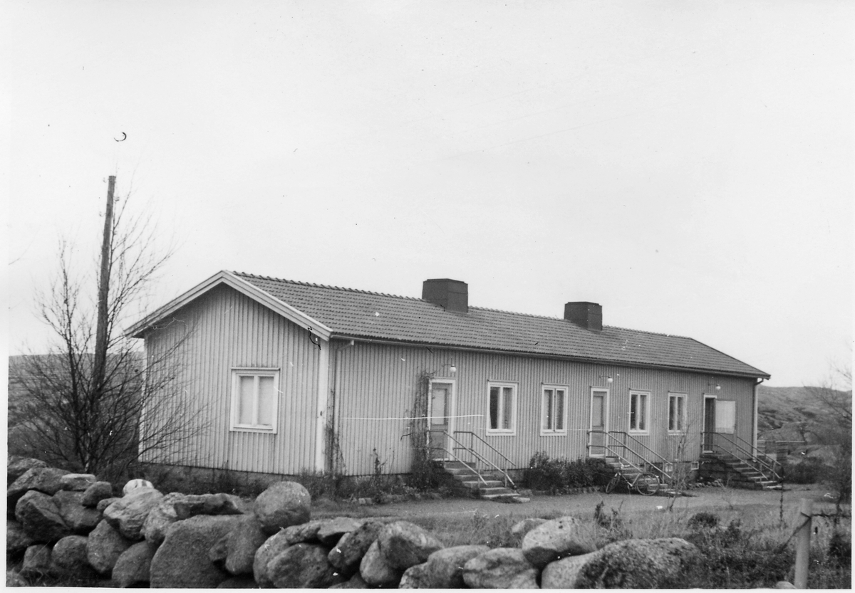 VFO, Sote kanal. Bostadshus (barack) med tre ingångar. Eventuellt bostadshus för kanalpersonalen.