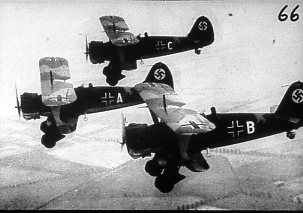 Tyska krigsmakten. Henschel  Hs 123. Lätt bombplan.