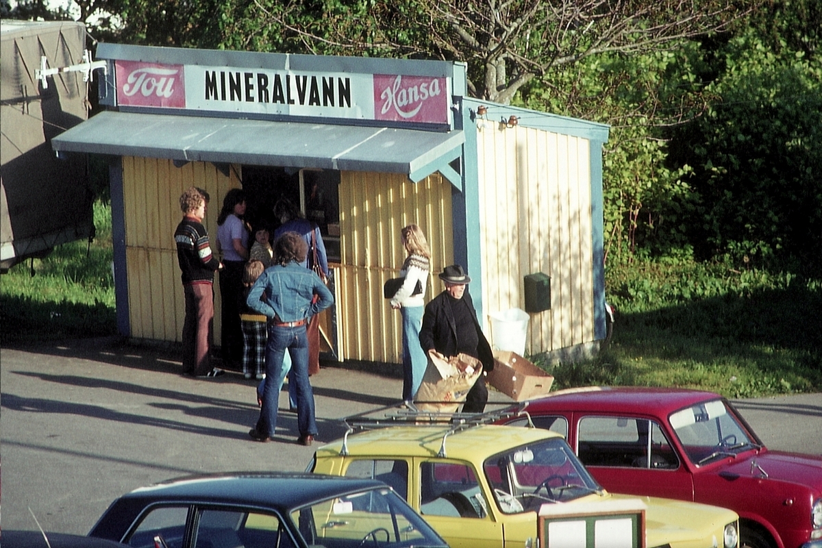 Anders Solands kiosk ved Haraldsstøtta, ca. 1970.