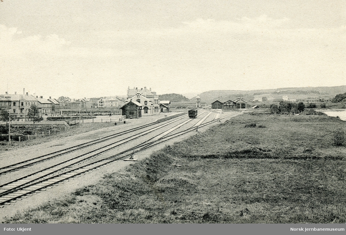 Levanger stasjon, trolig kort tid før åpningen i 1902