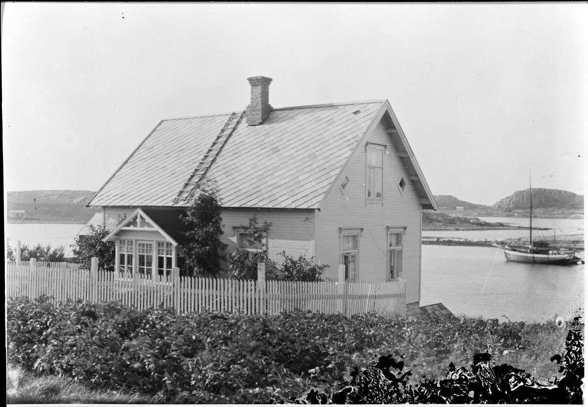 Hus i Lysøysund, mulig telefonsentral