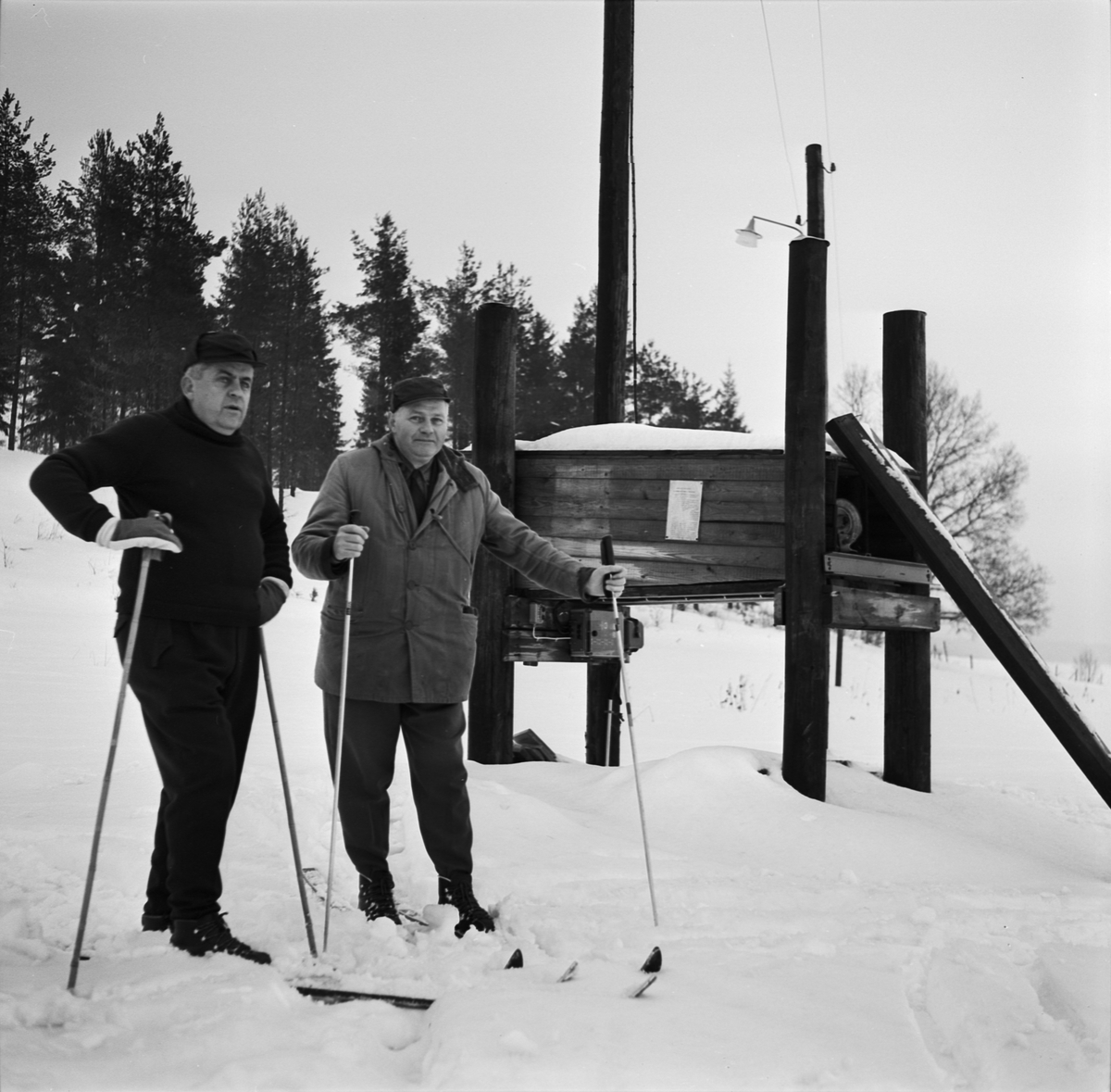 Torslundabacken slår upp portarna, Uppland 1969