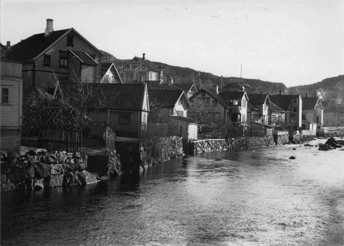 Elven, Damsgårdsiden, 19. april 1940.