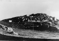 Tyske anlegg på Vedafjell, Eigerøy mai 1945.
