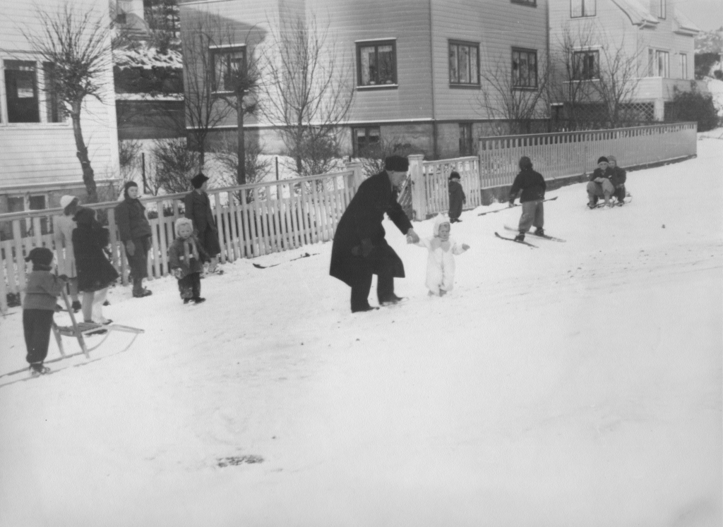 Vinter i Havsøyveien, 1946/47.