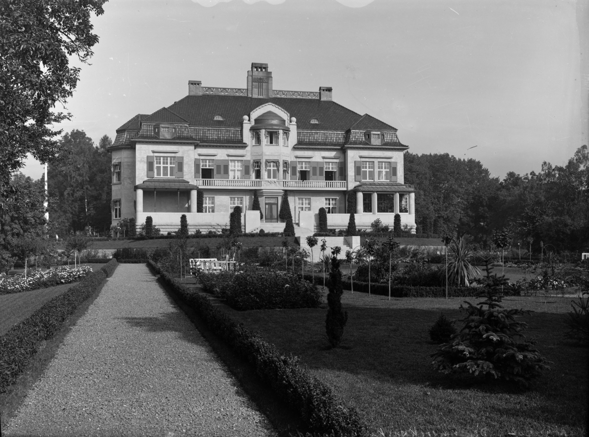Villa Otium, stor villa i jugendstil.