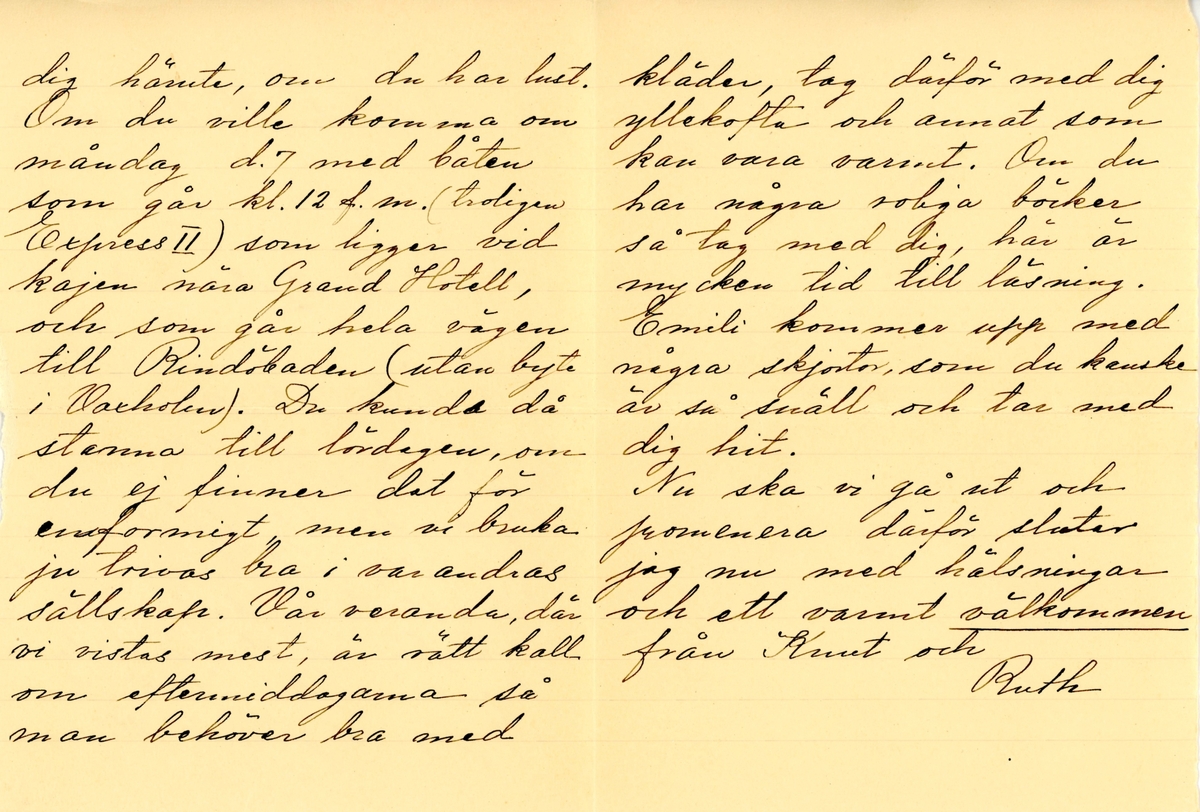 Brev skrivet 1924-07-02 av Ruth Beckman till hennes syster Ester Hammarstedt. Brevet består av tre skrivna sidor på ett vikt pappersark. Handskrivet i svart bläck.