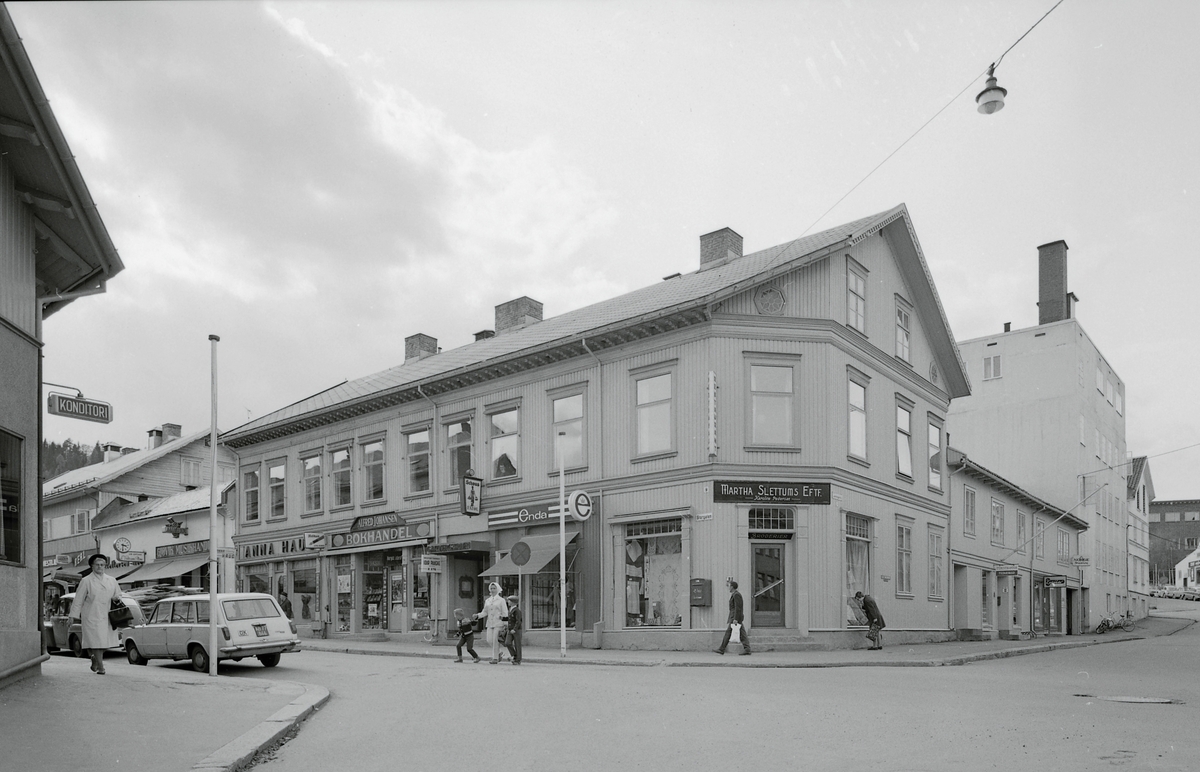 Storgata 9, Blichfeldtgården 1969