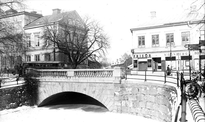 Storbron och Stora gatan, med Sundinska huset, Västerås.