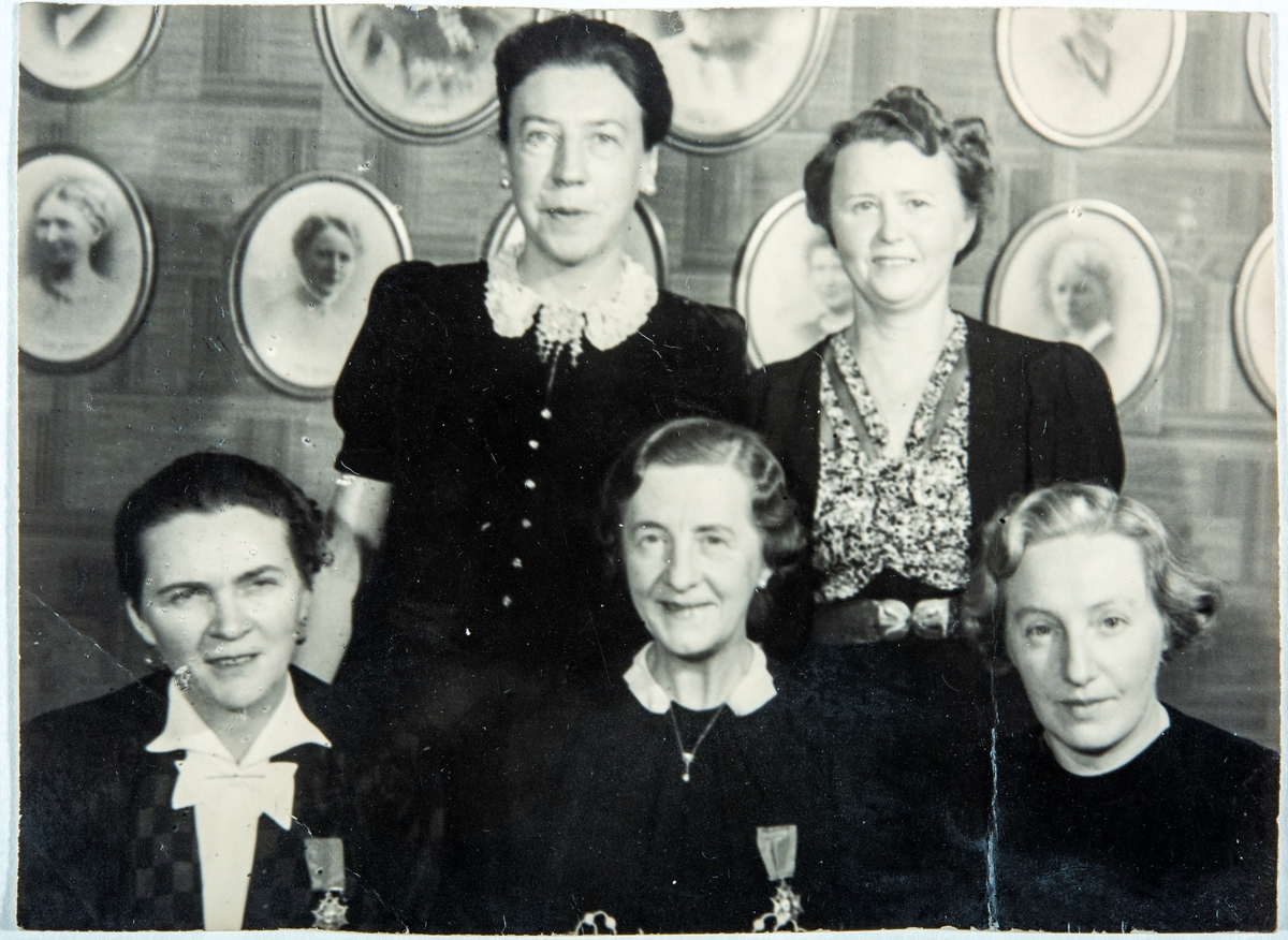 Styret i  Oslo Kvinnelige Handelsstands Forening 1940-1946