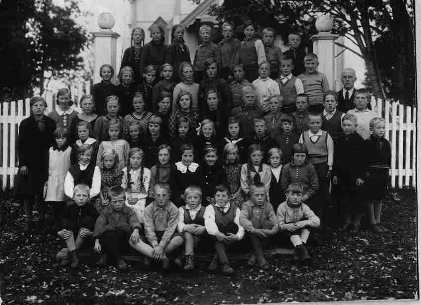 Elever ved Vingelen skole i 1935, Vingelen, Tolga