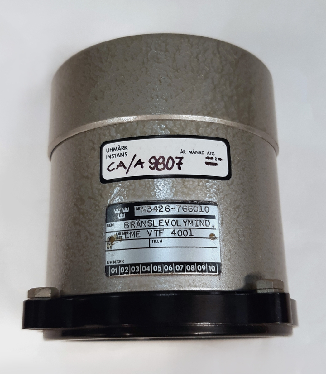 Bränslevolymindikator VTF 4001, för Fpl 32. Graderad 1-15, samt märkt: "x100L".
