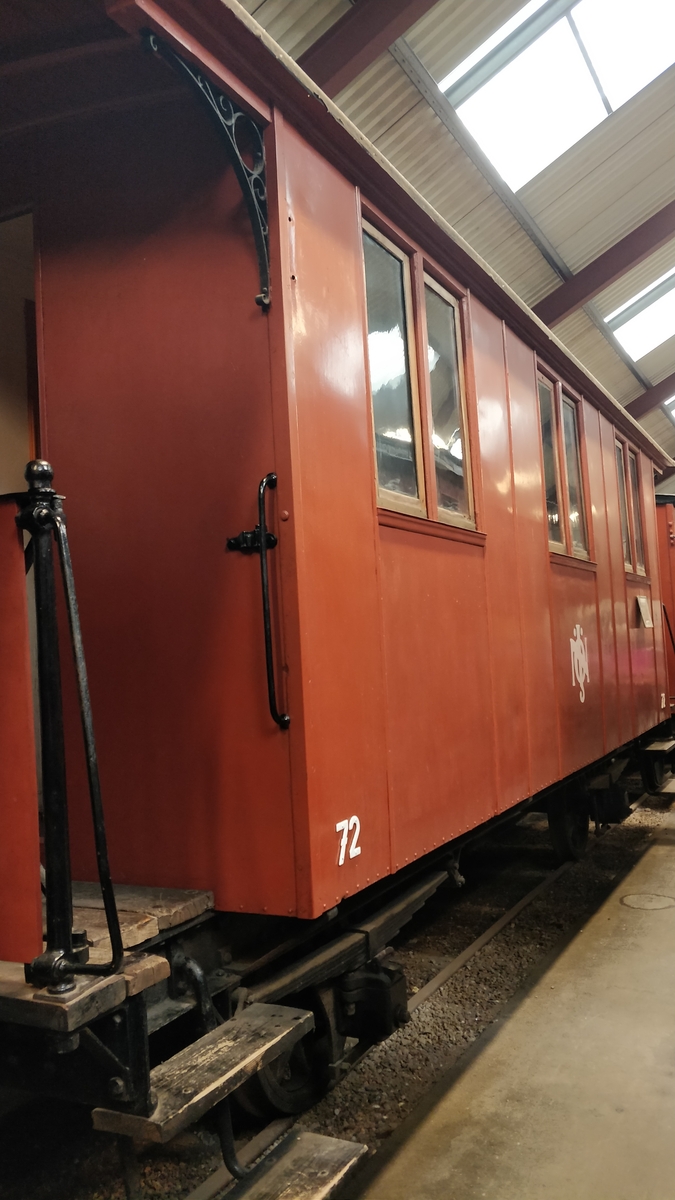 Sittvagn - Järnvägsmuseet / DigitaltMuseum