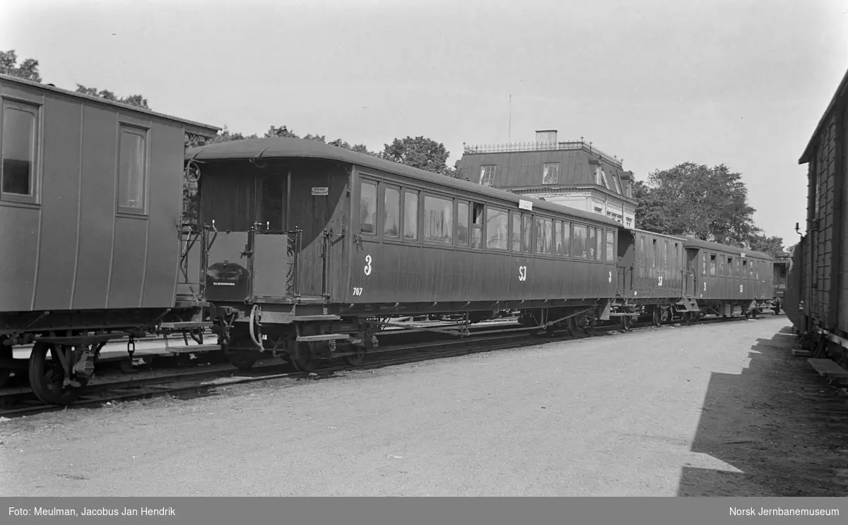 Statens järnvägars personvogner for 1067 mm sporvidde på Karlskrona stasjon
