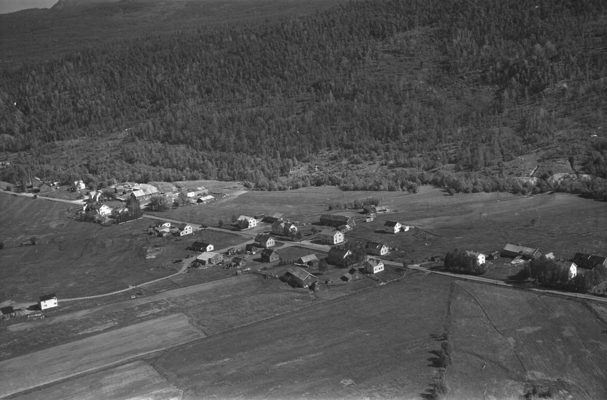Flyfoto over Moen i Målselv