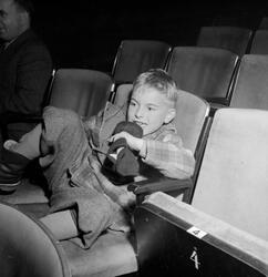 Barn på kino